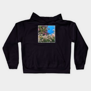 Pretty Pink Flowers Photography design with blue sky nature lovers Kids Hoodie